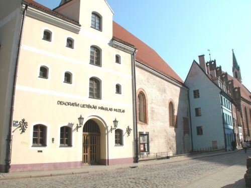 Lietišķās mākslas un dizaina muzejs